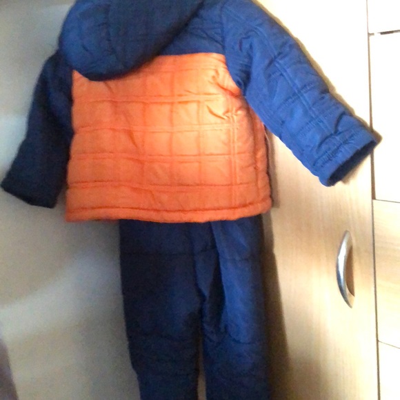 Snow suit - Picture 3 of 4